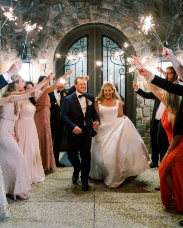 Wedding picture of the Fox news reporter, Lauren Blanchard